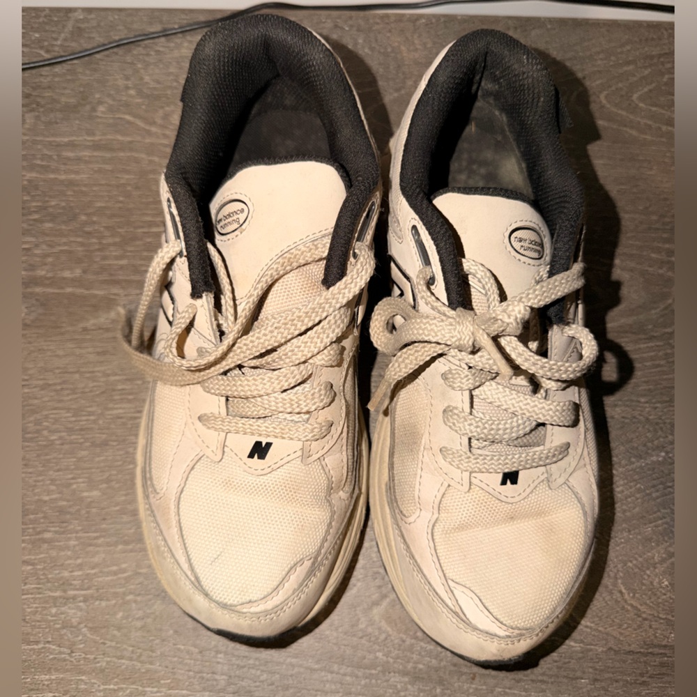 New Balance 2002R sneakers - Picture 4 of 7
